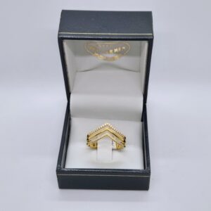 Anillo oro 10k con circonias