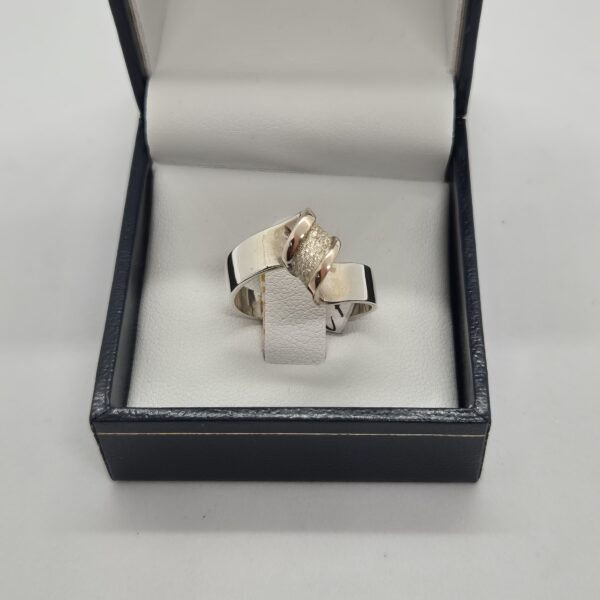 Anillo plata y oro
