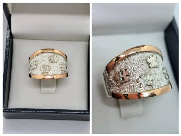 Anillo patitas en plata y oro