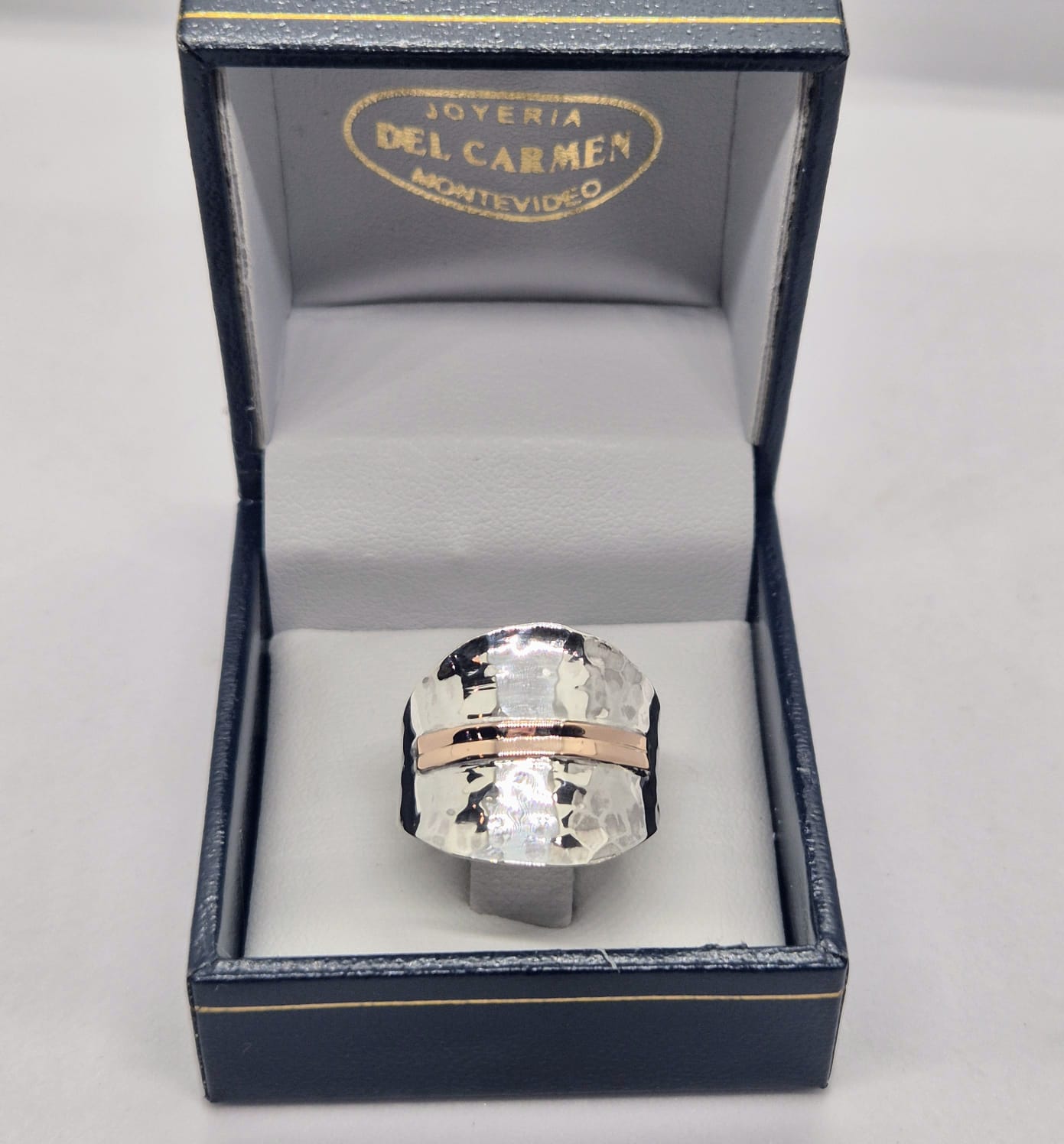 Anillo de Plata 925 con Aplique Central en Oro 10k